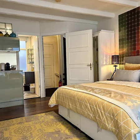 Πανσιόν 4 Guestrooms Άμστερνταμ