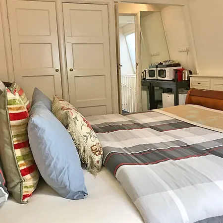 4 Guestrooms Vendégház 4*