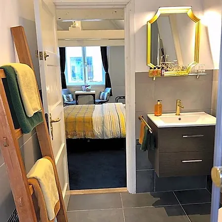 בית הארחה 4 Guestrooms