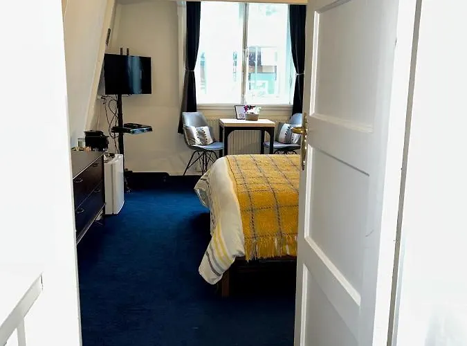 4 Guestrooms Amsterdam