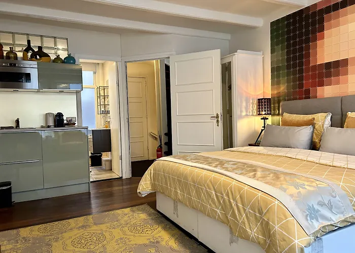 Konukevi 4 Guestrooms Amsterdam