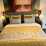 4 Guestrooms 4*