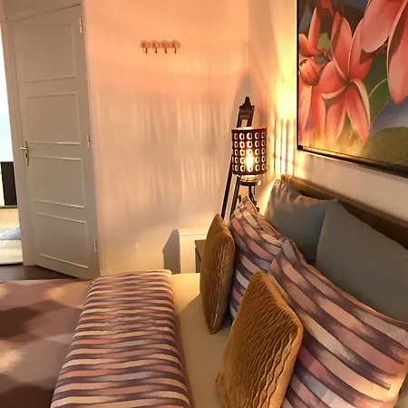 4 Guestrooms